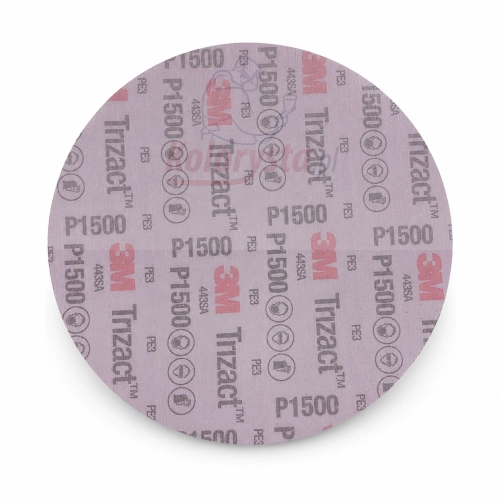 Krążek ścierny bezotworowy 3M Trizact P1500 443SA 150 mm do precyzyjnego usuwania defektów lakieru i przygotowania powierzchni przed polerowaniem